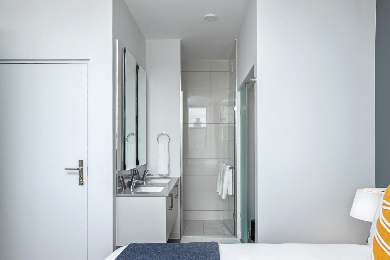 The Median Serviced Apartment Collection โจฮันเนสเบิร์ก ภายนอก รูปภาพ